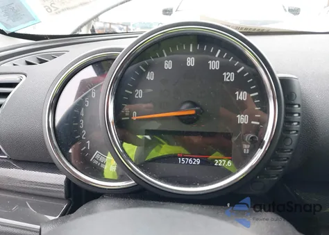 2016 Mini Clubman Cooper from USA, damaged, VIN WMWLN5C5XG2B28022